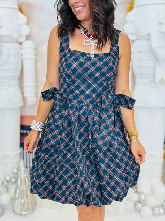 Green Plaid Sleeveless Mini Dress (Reg & Plus)