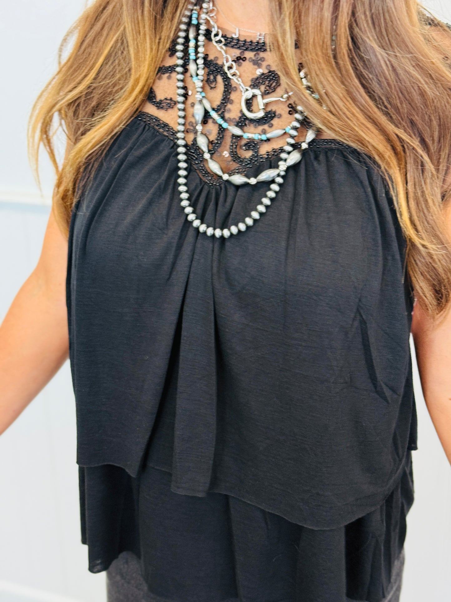 Black Beaded Sequins Short Sleeve Top (Reg.)