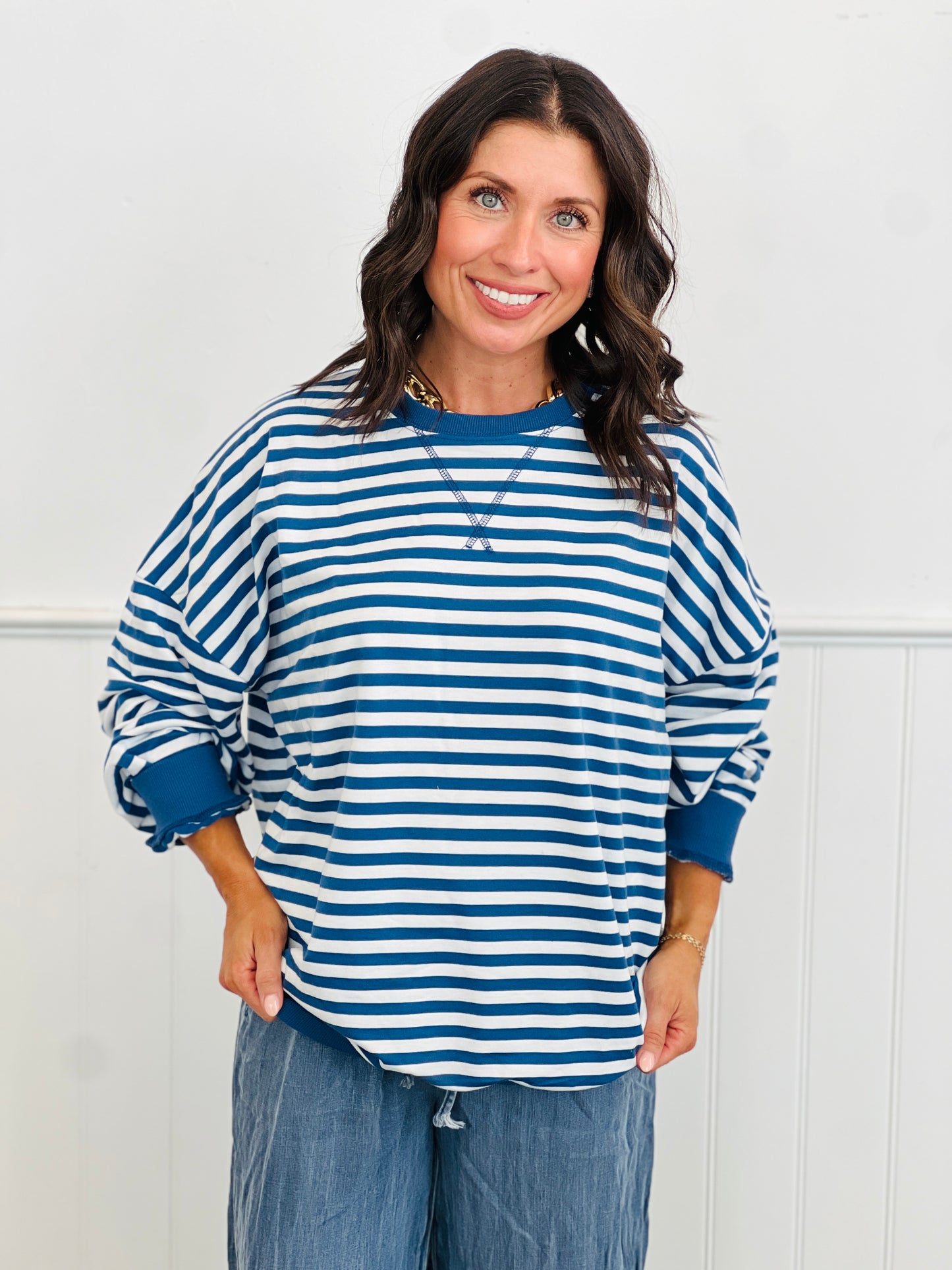 Essential Classic Striped Sweatshirt (Reg & Plus)-2 Colors
