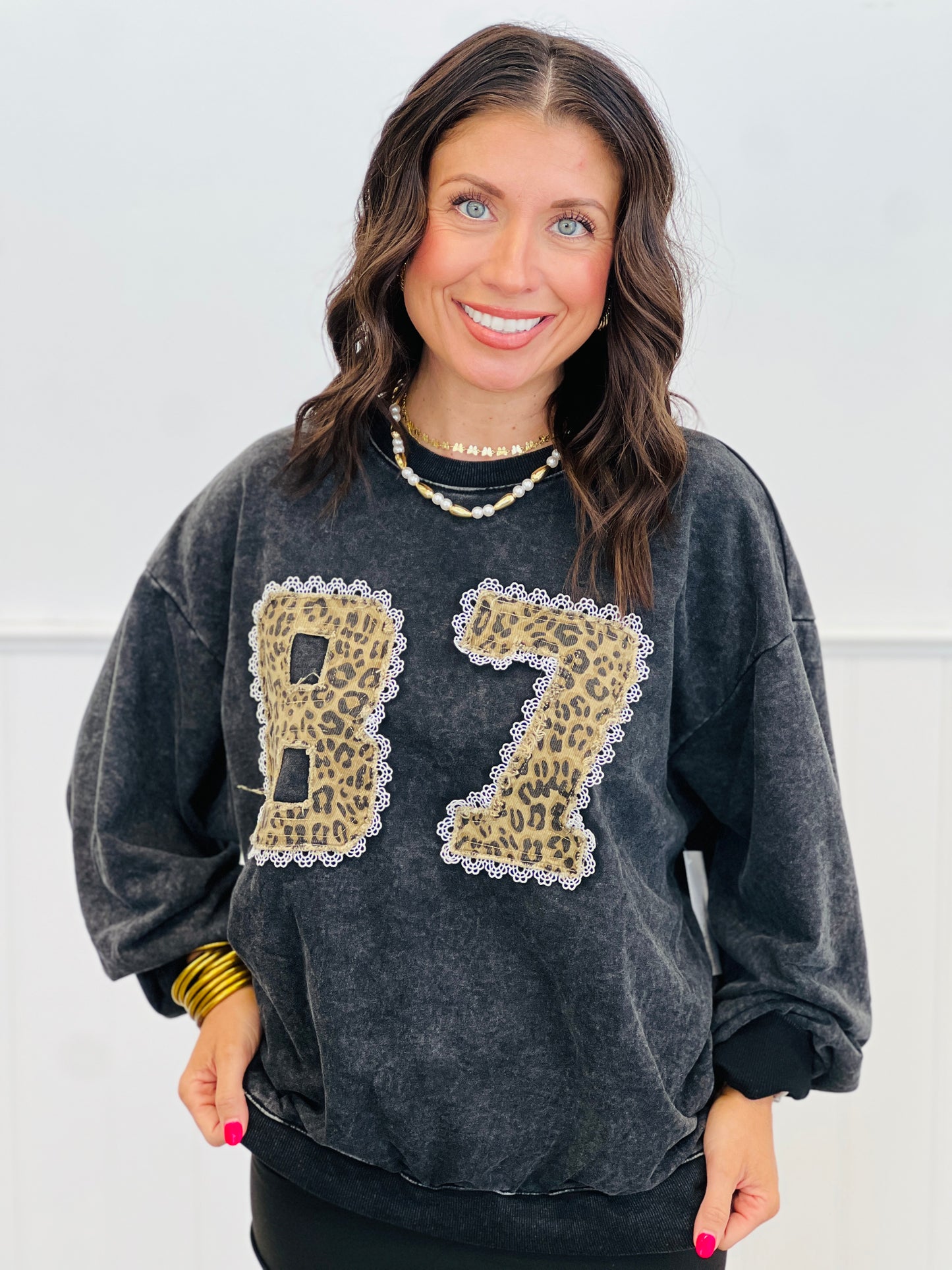 Black Leopard & Lace Number 87 Sweatshirt (Reg.)