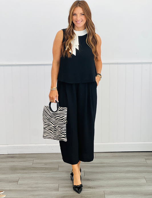 Black Contrast Collar Sleeveless Top & Pant Set (Reg. and Plus)