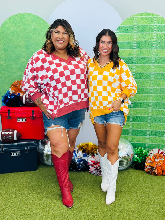 Washed Checkerboard Sweatshirt (Reg & Plus)-2 Colors