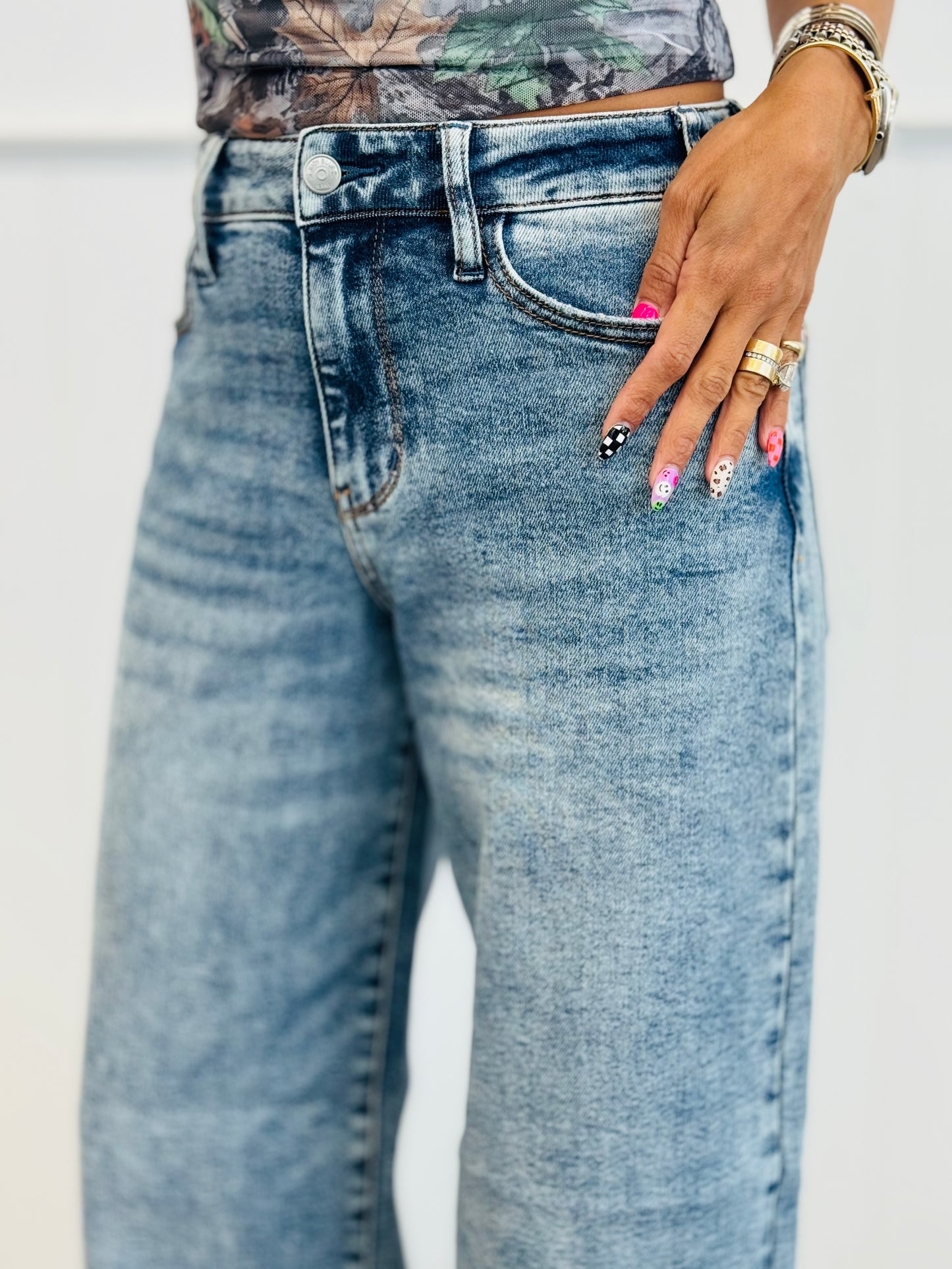 Judy Blue Baggy Betty Jeans (Reg. and Plus)