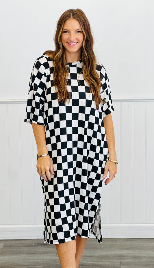 Black/White Checkered Midi Dress (Reg. and Plus)