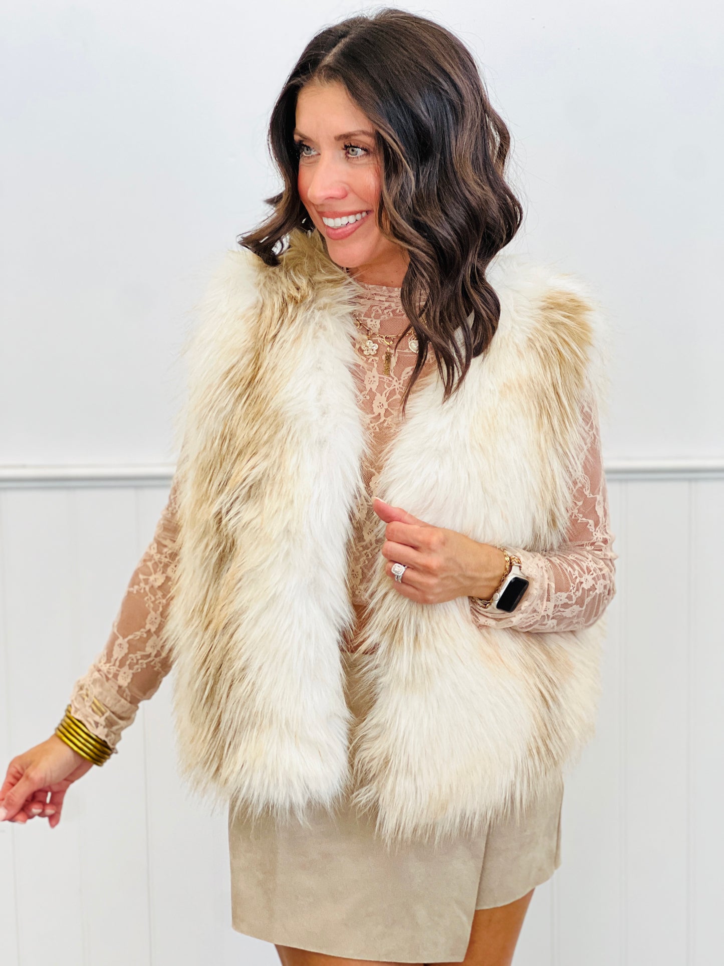 White/Taupe Faux Fur Vest (Reg & Plus)