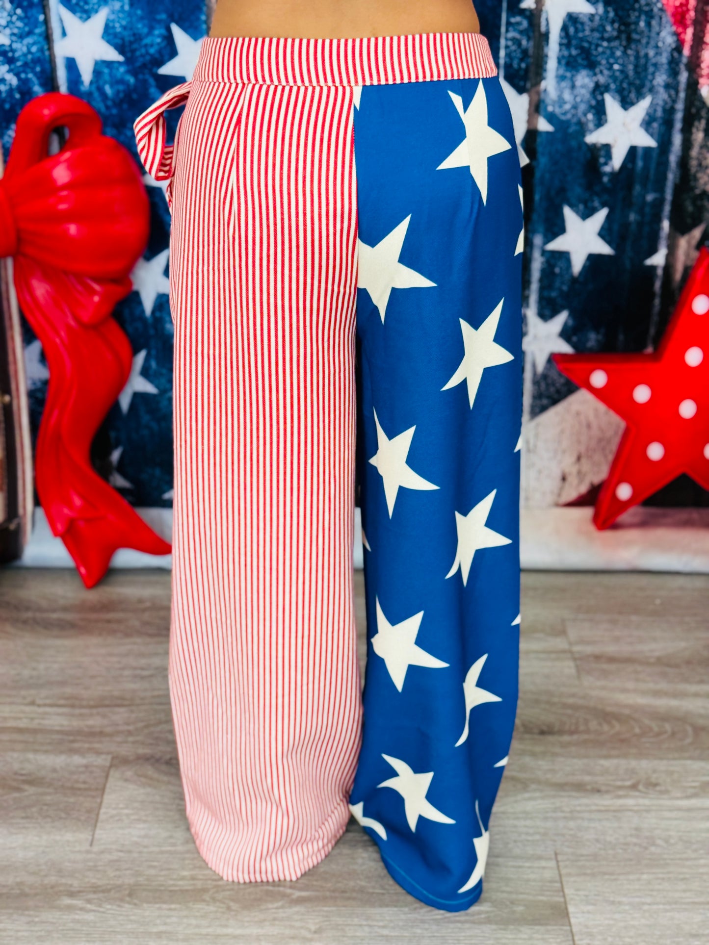 Symphony Multi Stars & Stripes Side Bow Pants (Reg.)