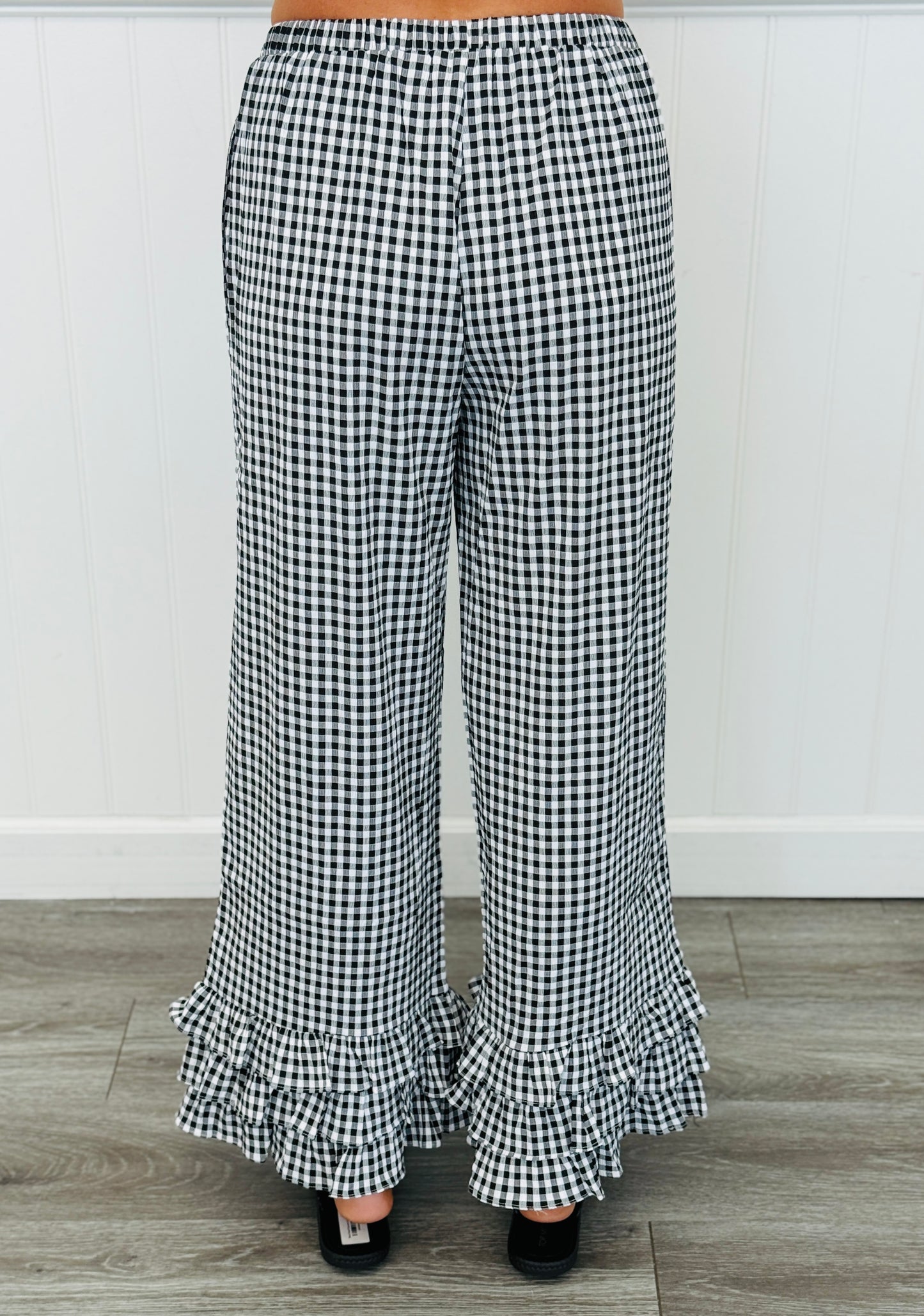Black Gingham Ruffled Hem Pants (Reg.)