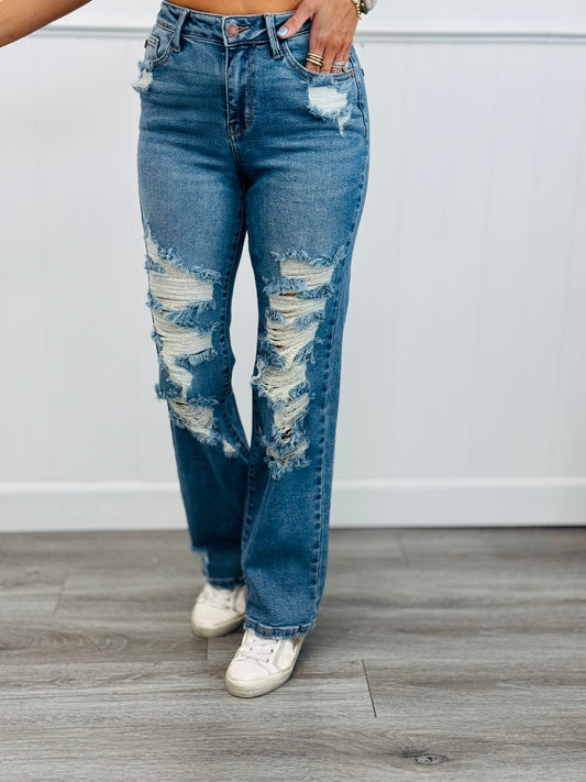 Judy Blue Lazy Daze Distressed Straight Jeans (Reg. & Plus)