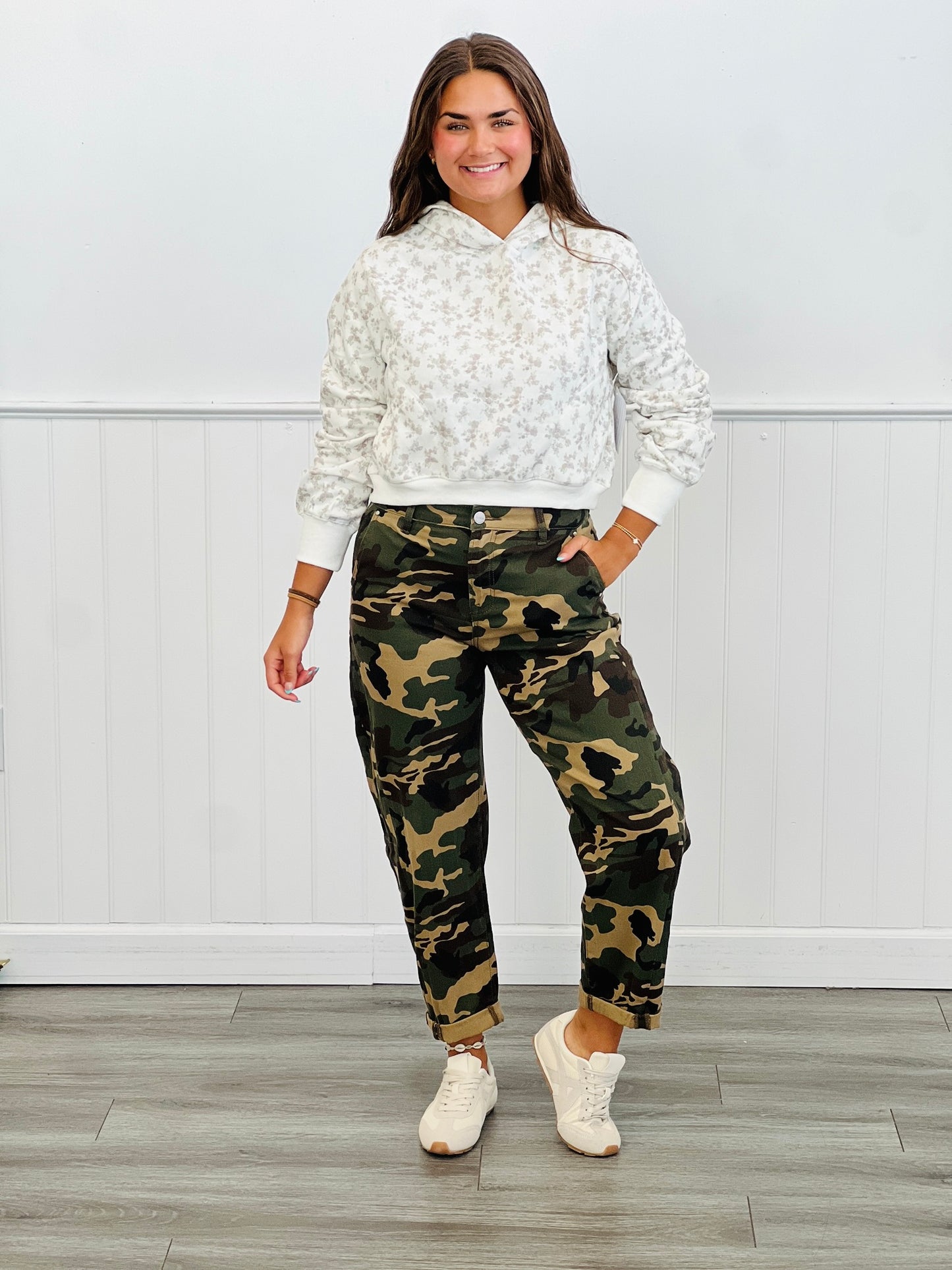 Taupe/Ivory Floral Hoodie Sweatshirt (Reg.)