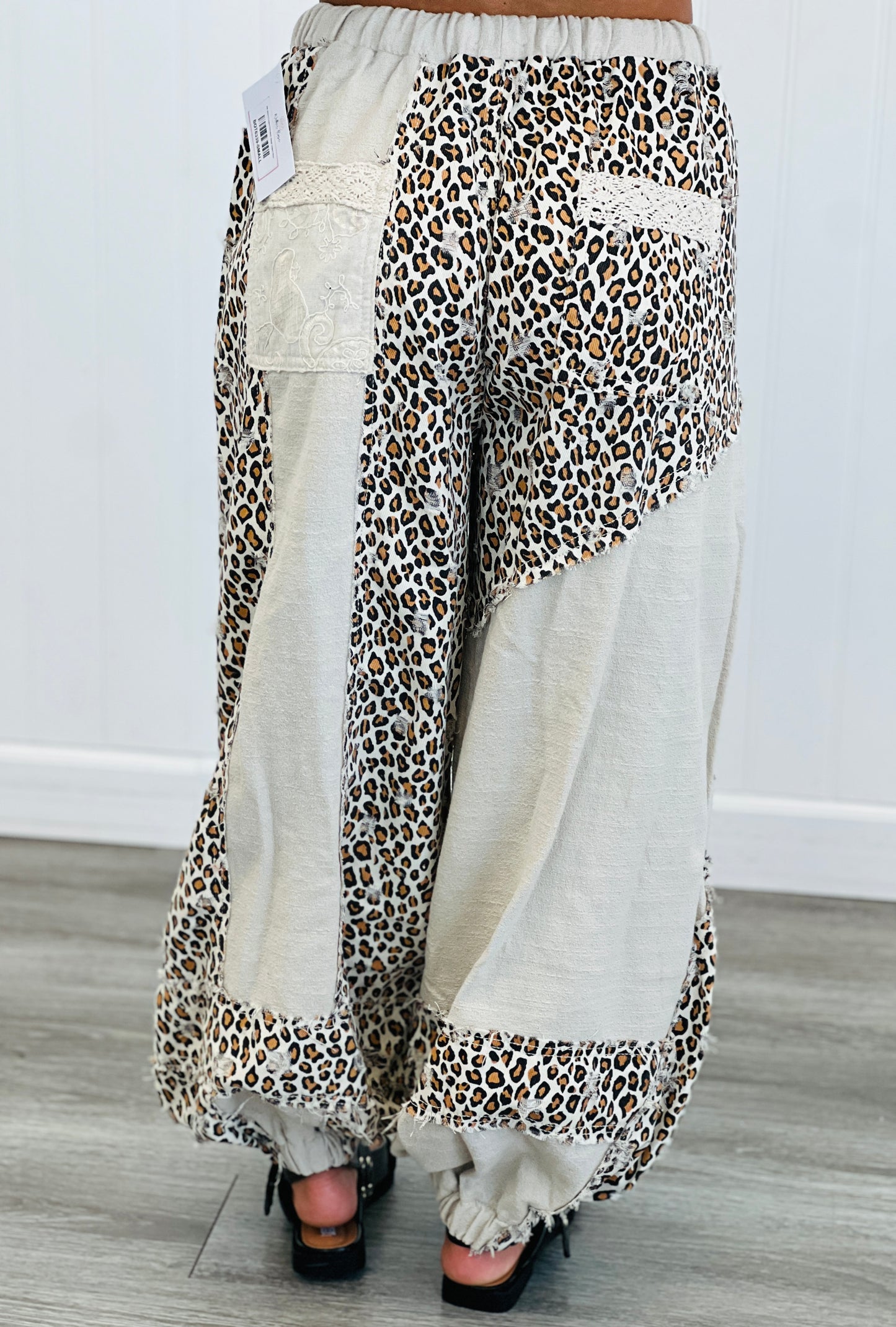 POL Almond Leopard Patchwork Baggy Joggers (Reg.)