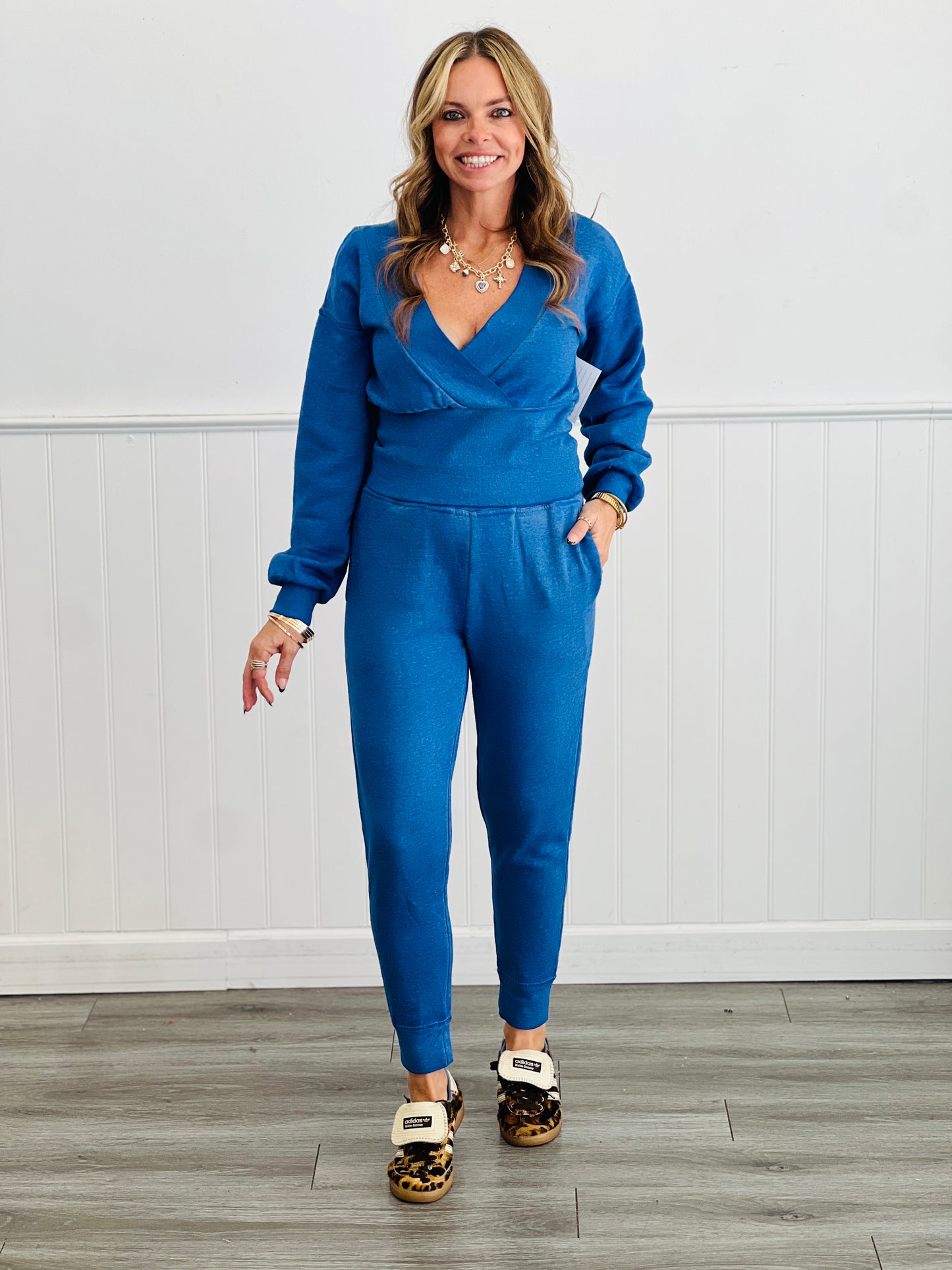 Burnout Fleece Sweater (Reg.)-2 Colors