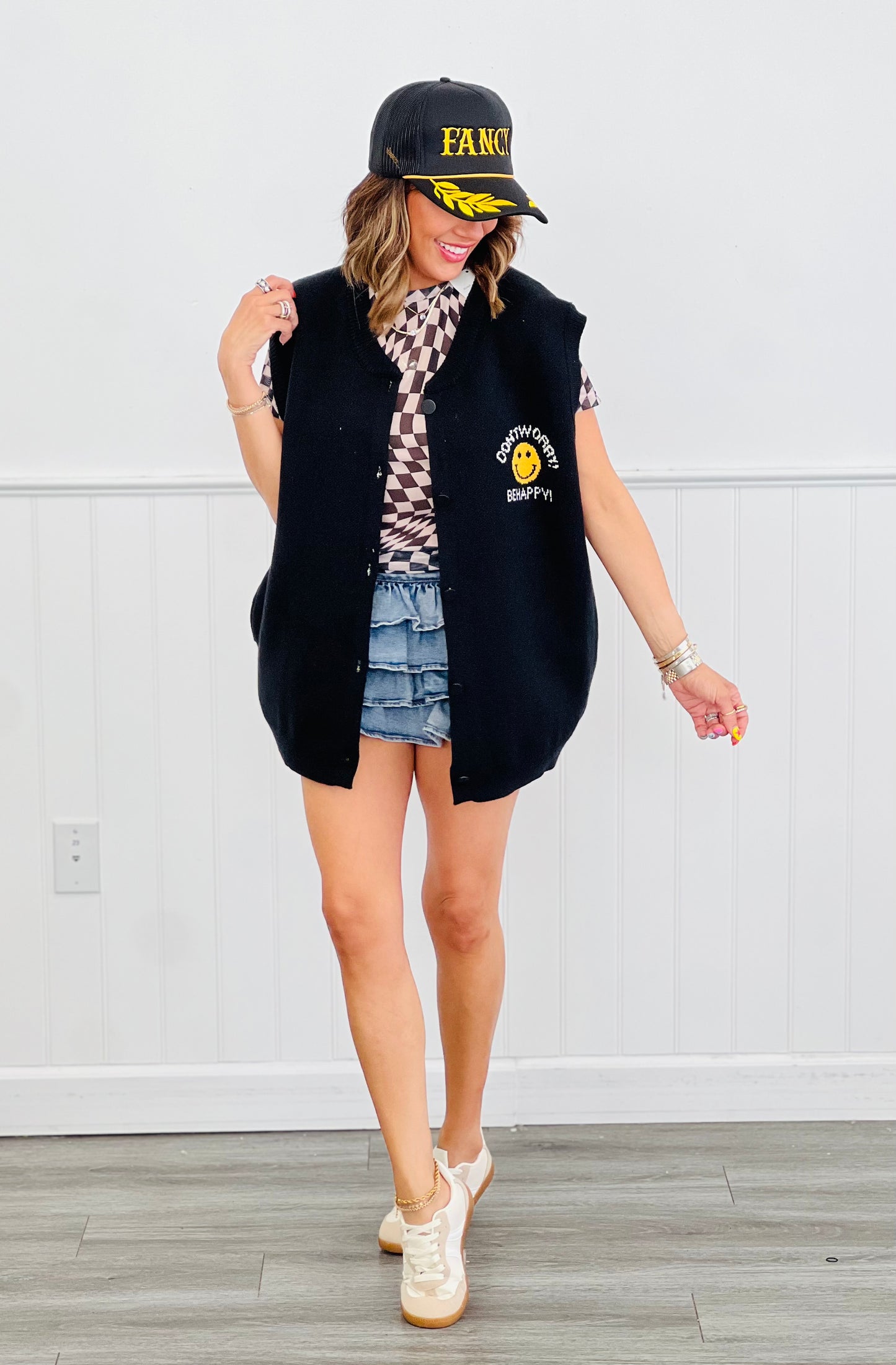 Don't Worry Be Happy Sweater Vest (Reg & Plus)