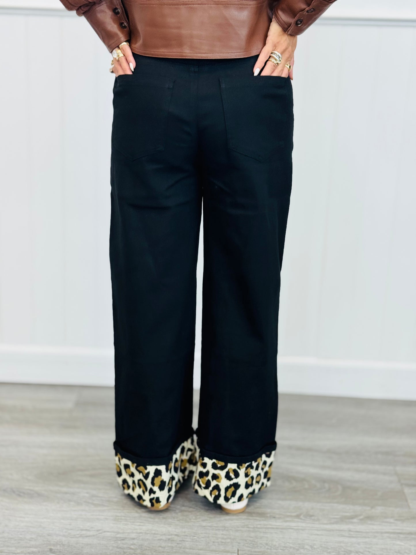 Contrast Leopard Cuffs Pants (Reg.)- 4 Colors