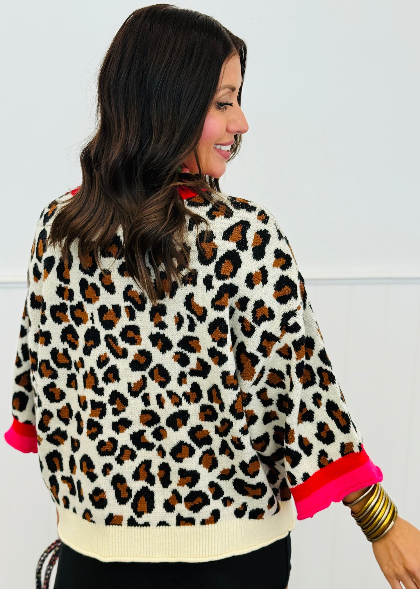 Leopard Contrast Trim Sweatshirt (Reg)