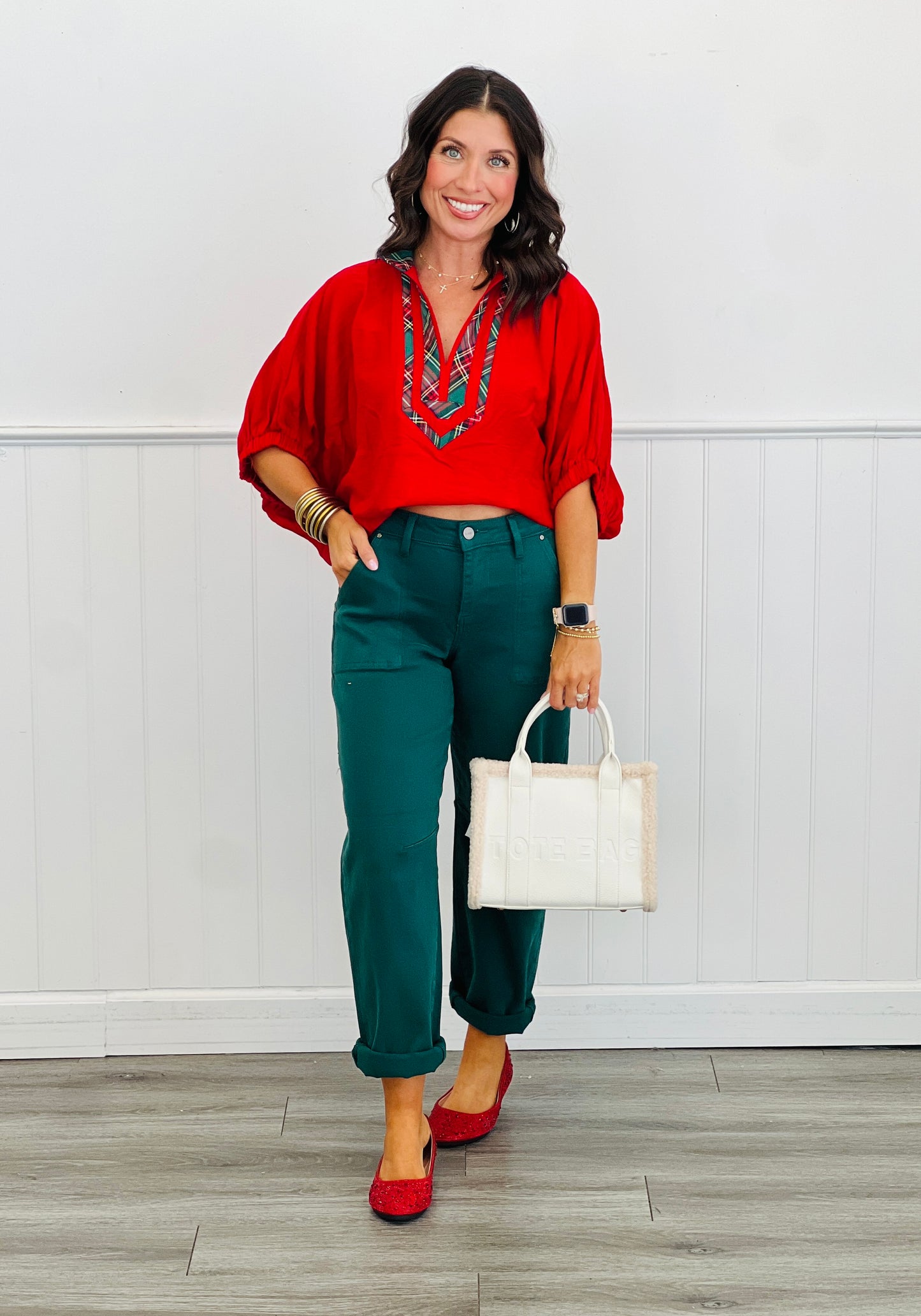 Red Plaid Contrast Neck Pullover Top (Reg & Plus)