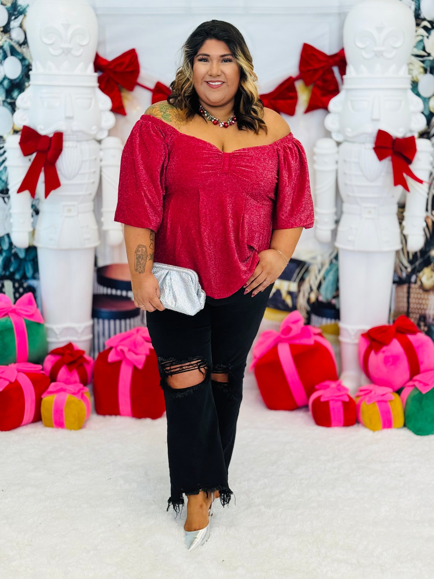 Red Holiday Sparkle Sweetheart Neckline Top (Reg & Plus)