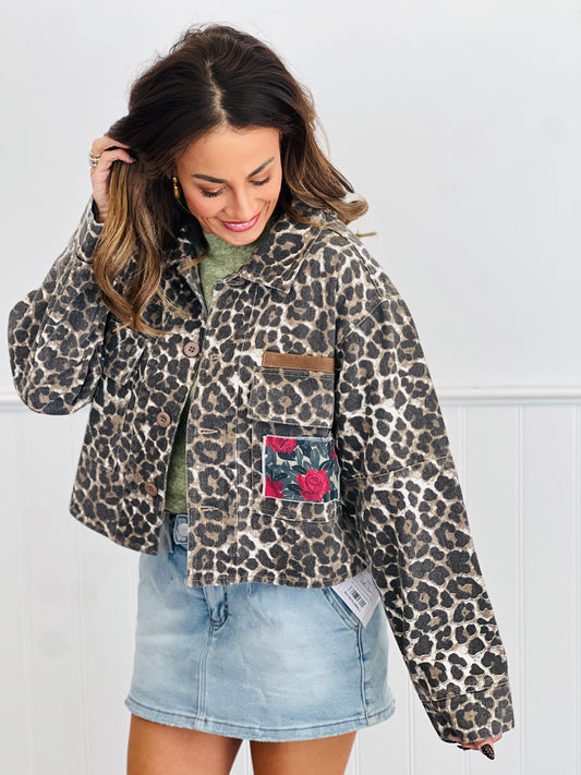 Leopard Print Contrast Rose Back Jacket (Reg & Plus)
