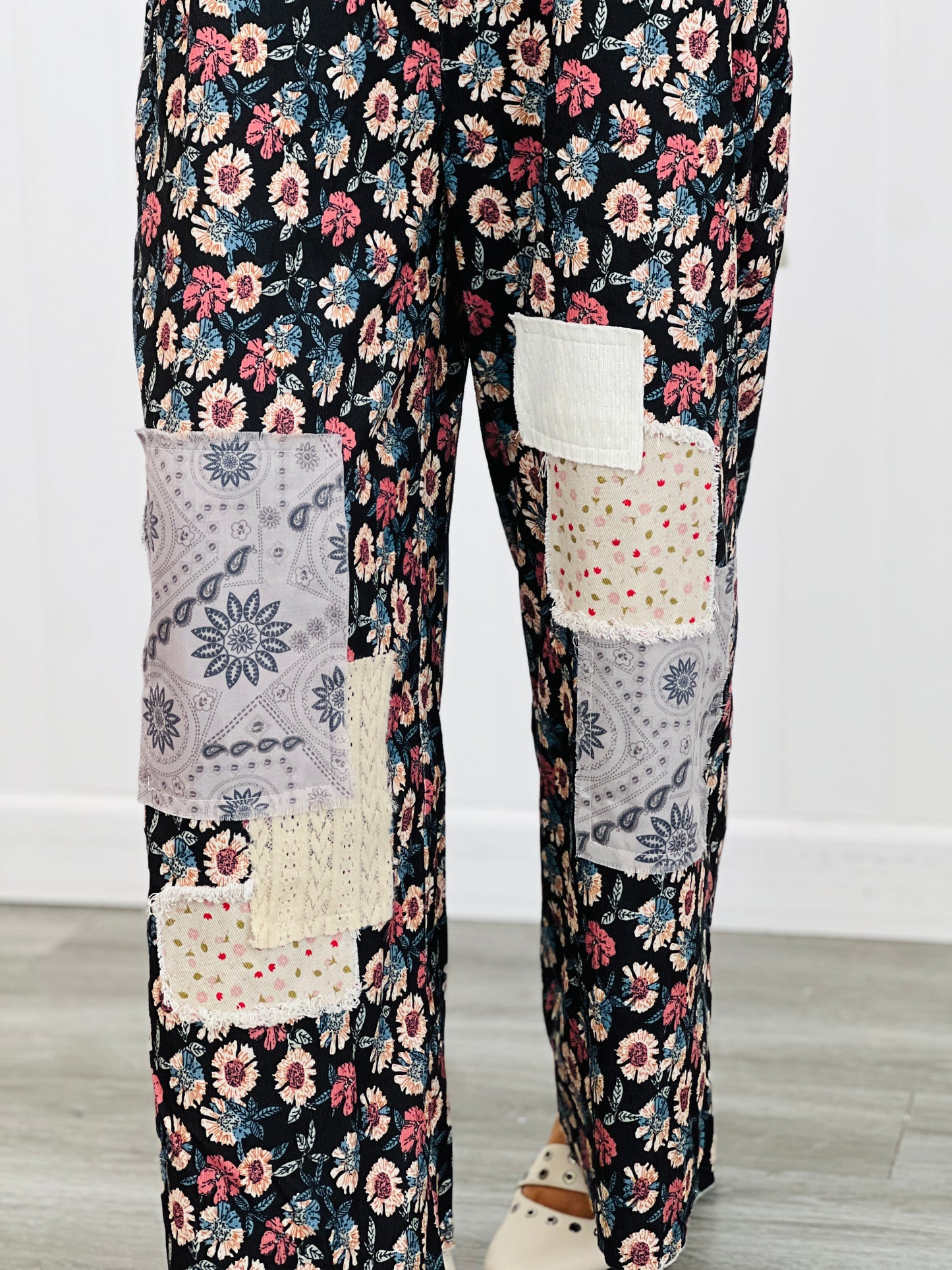 POL Black Multi Floral Print Overalls (Reg.)