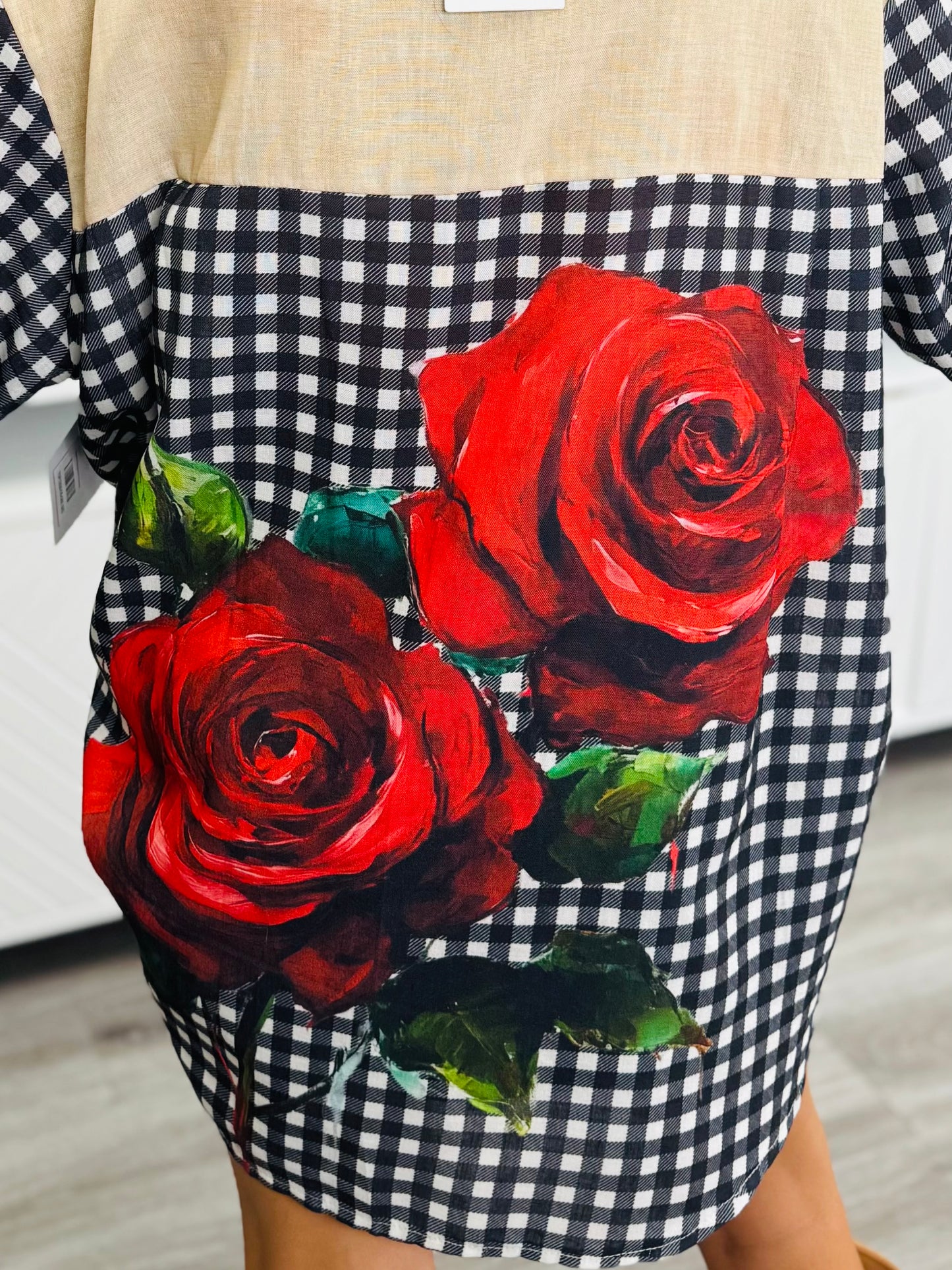 Contrast Print Roses Button Up Top (One Size)