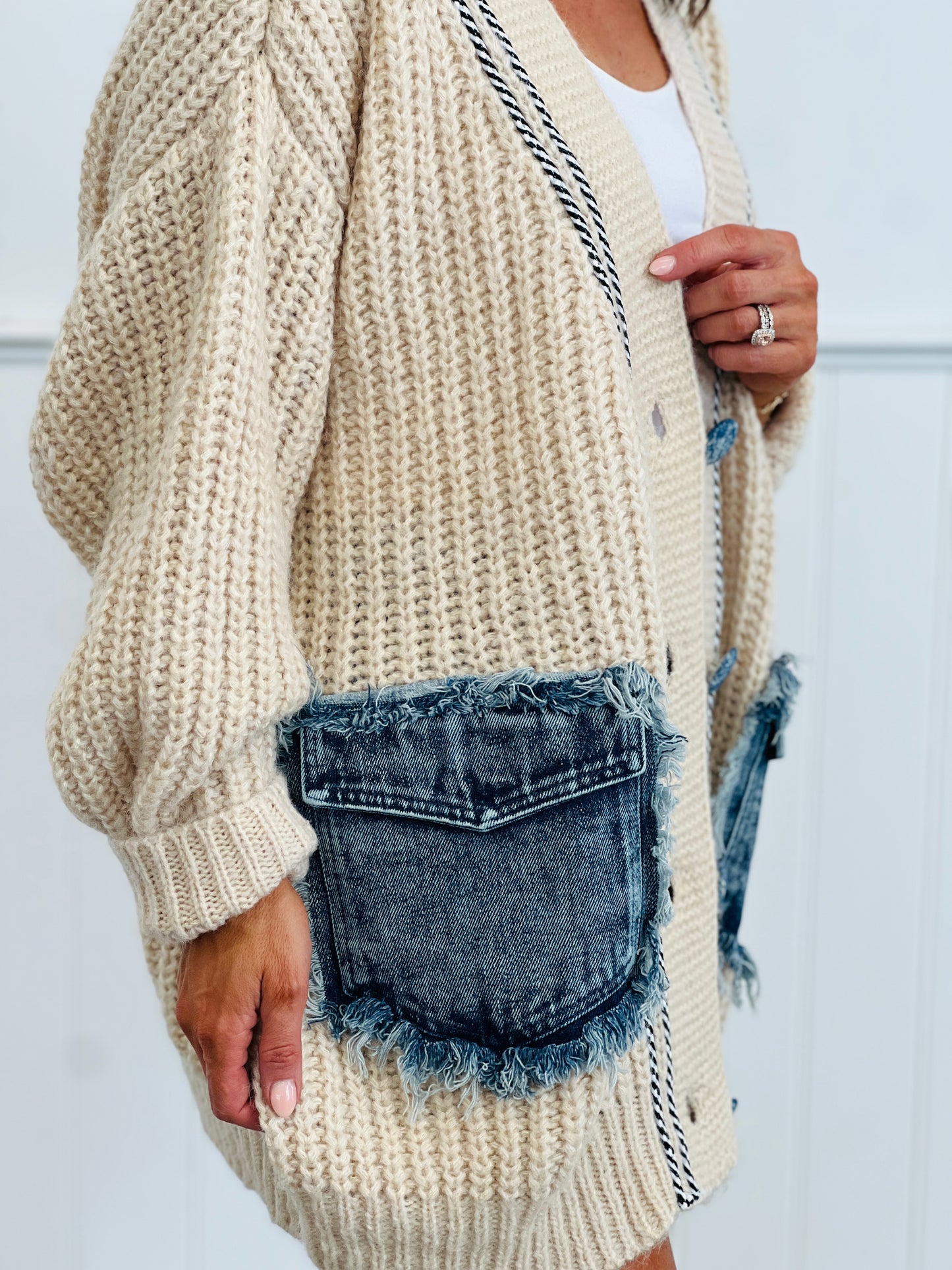 Natural V-Neck Denim Pockets Sweater Cardigan (Reg. and Plus)