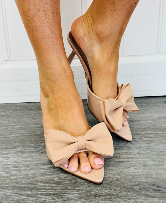 Nude Bow De Amour Heels