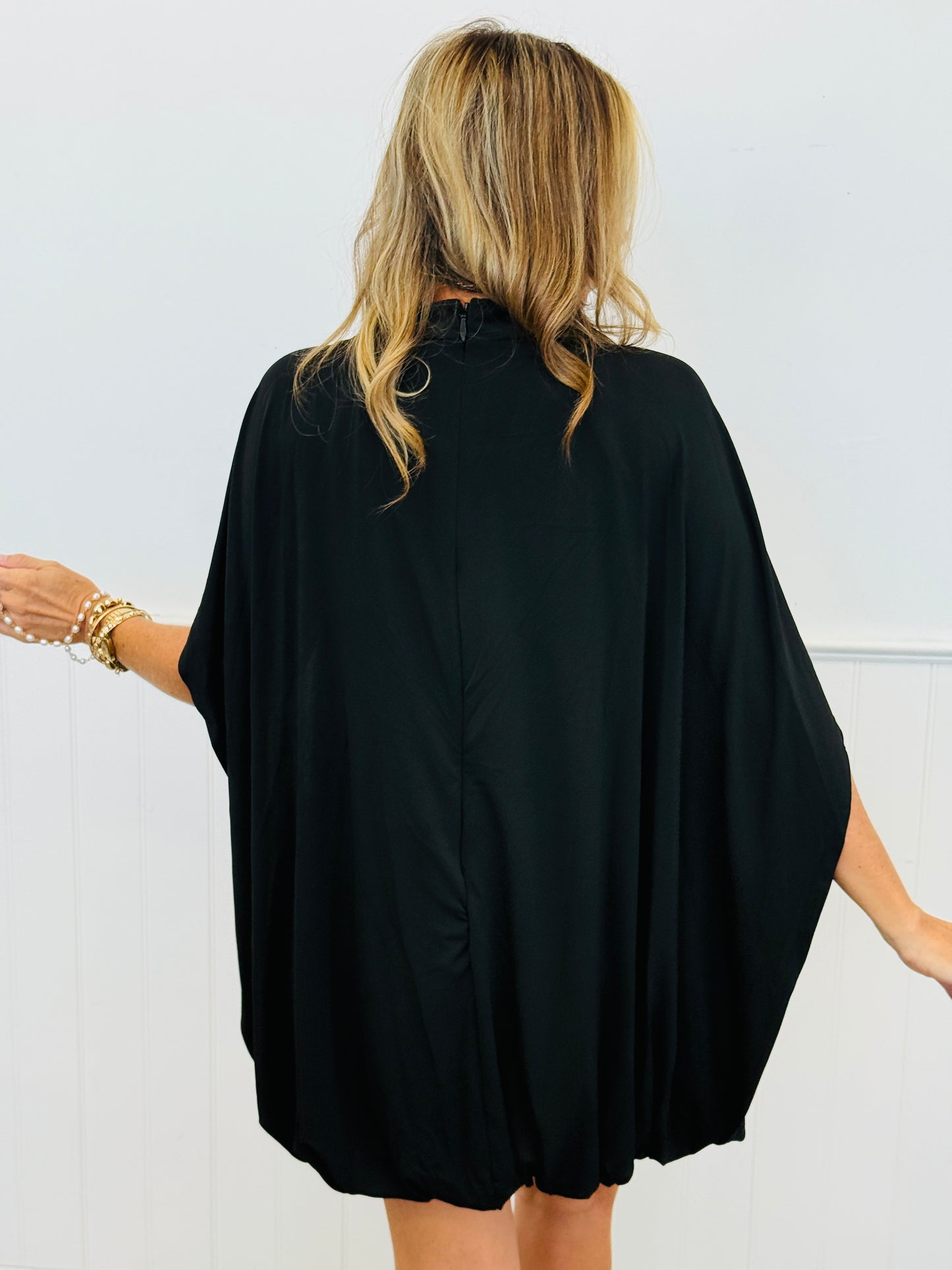 Black Sleeveless Bubble Hem Mini Dress (Reg.)