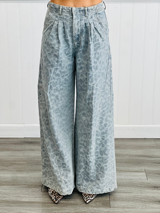 Light Denim Leopard Wide Leg Jeans (Reg.)