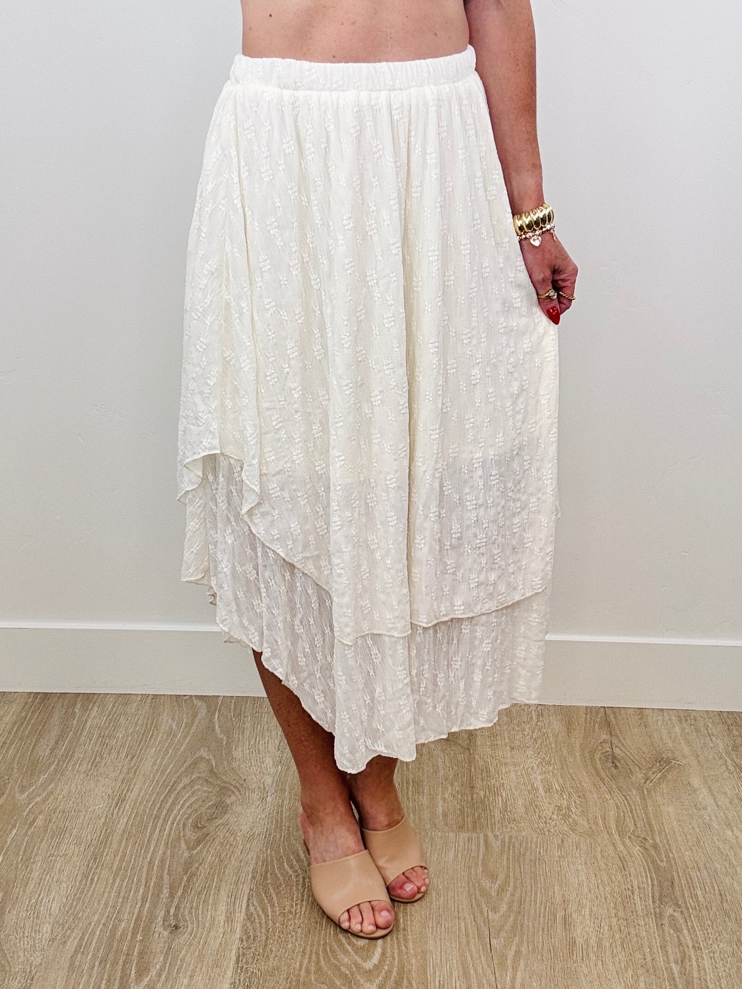 Cream Shark Bite Hem Midi Skirt (Reg & Plus)
