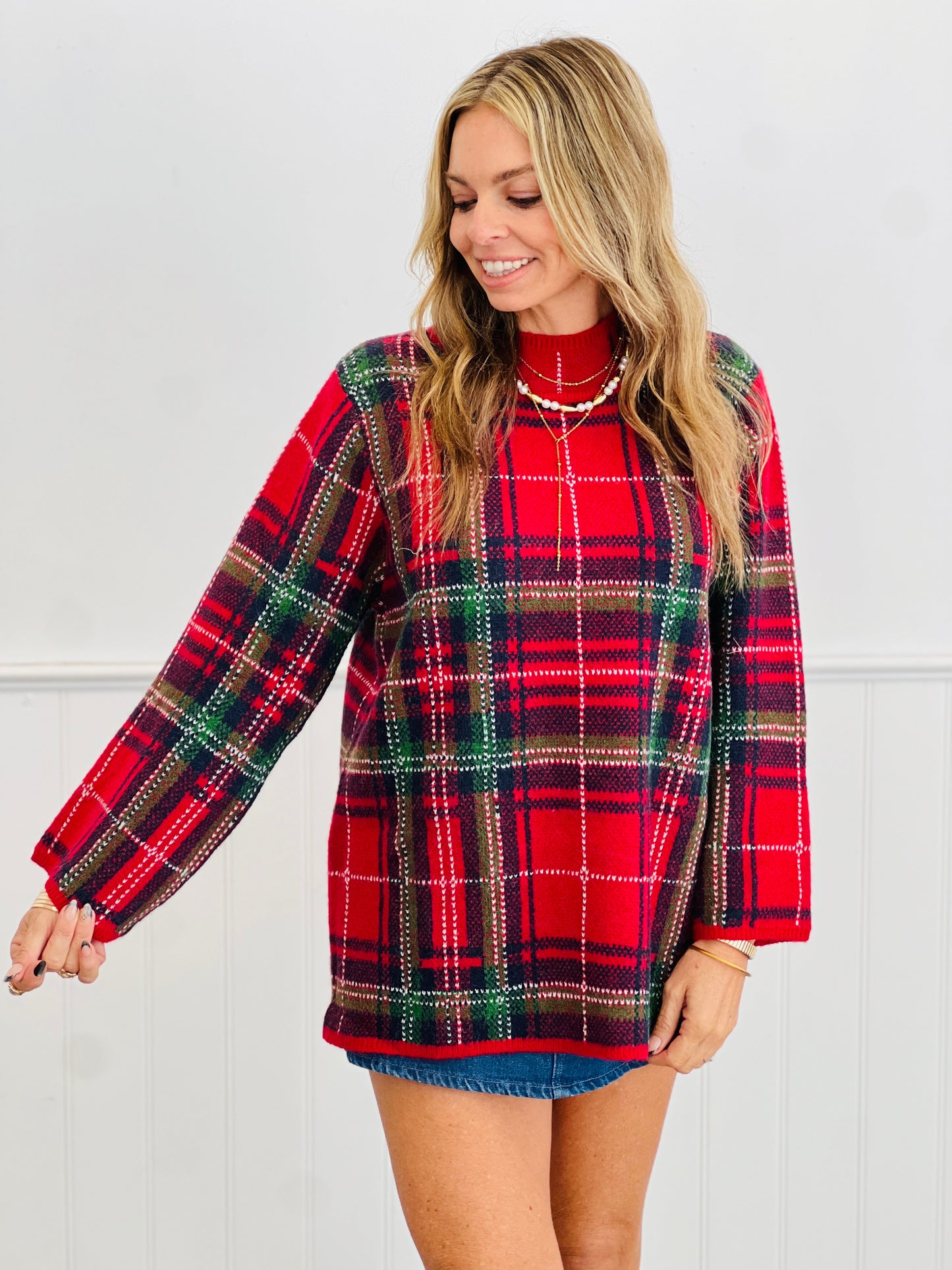 Red Plaid 3/4th Sleeve Sweater Top (Reg & Plus)