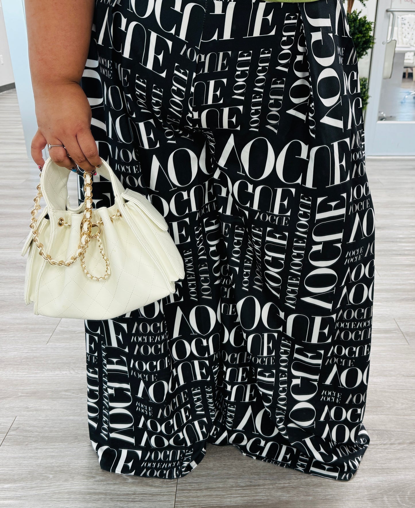 Vogue Print Palazzo Pants (Reg. and Plus)