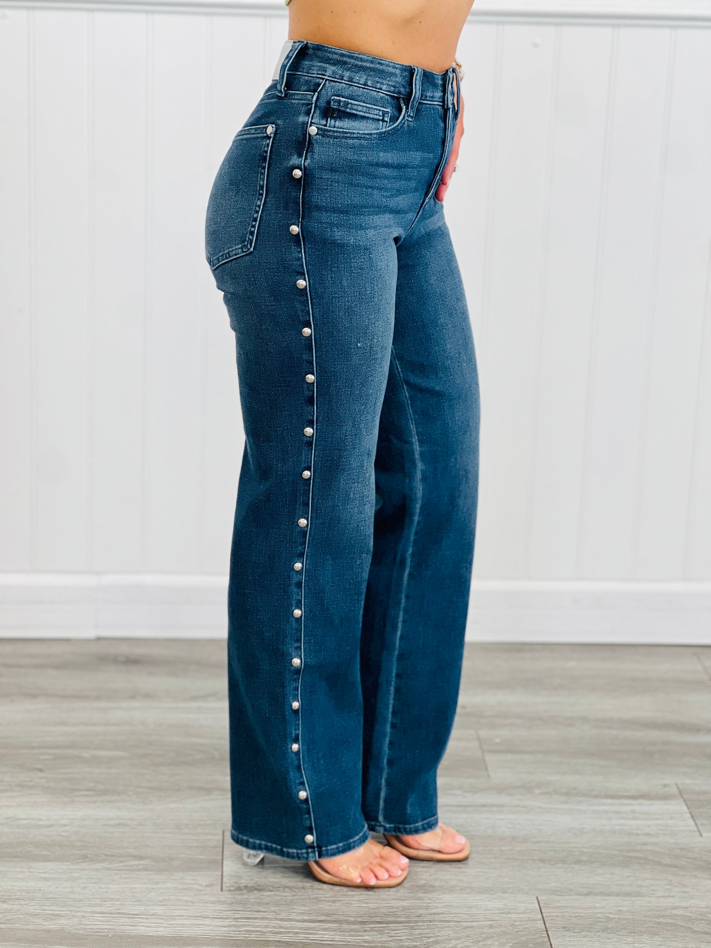 Judy Blue Studded In Sweetness Straight Jeans (Reg. and Plus)