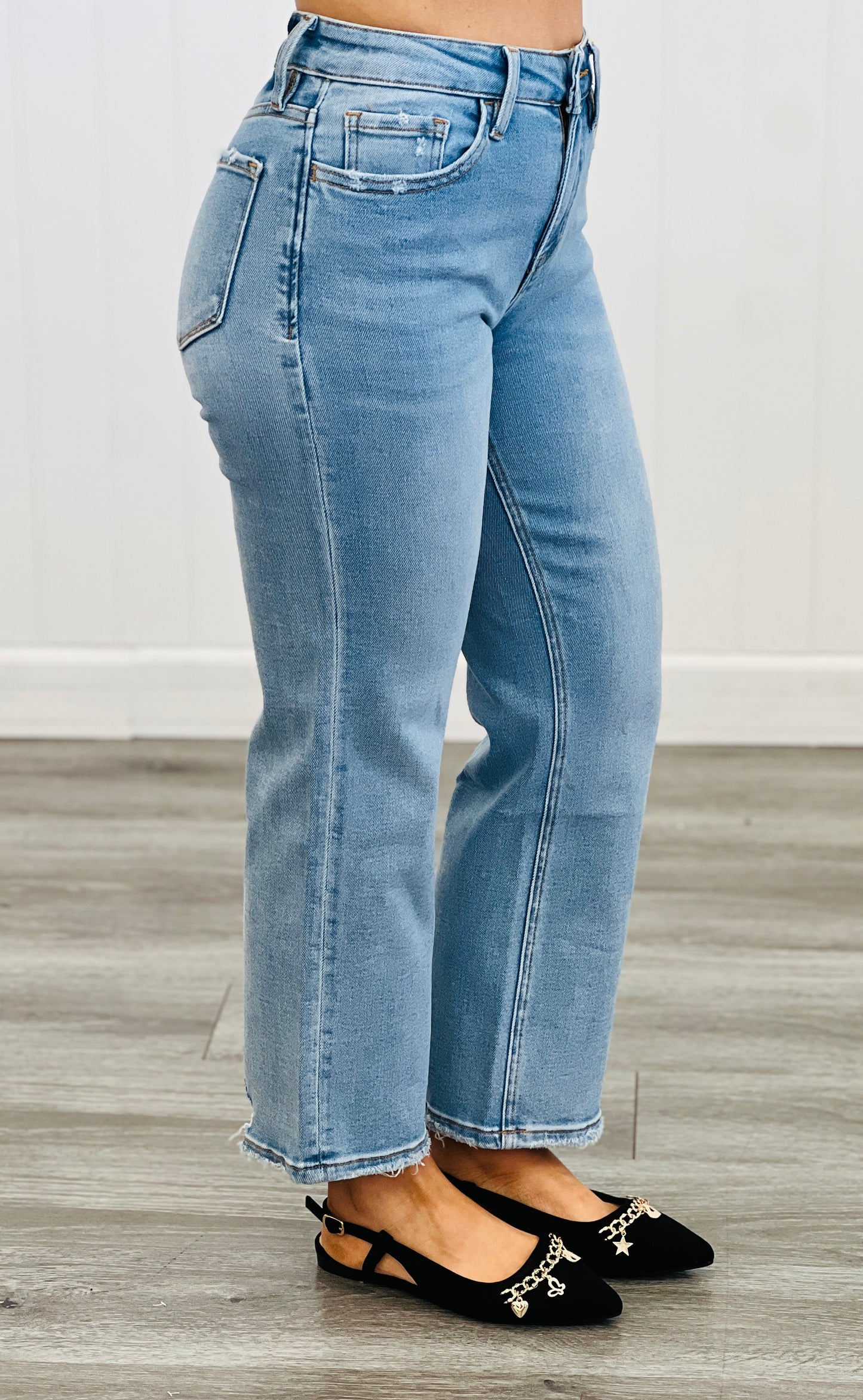 Captivating High Rise Cropped Jeans (Reg & Plus)
