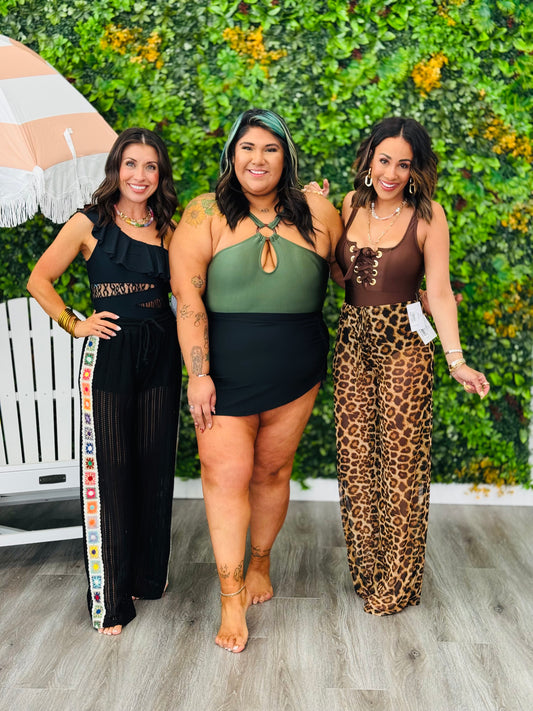 Black Crochet Squares Bra Top/Pants Set (Reg.)