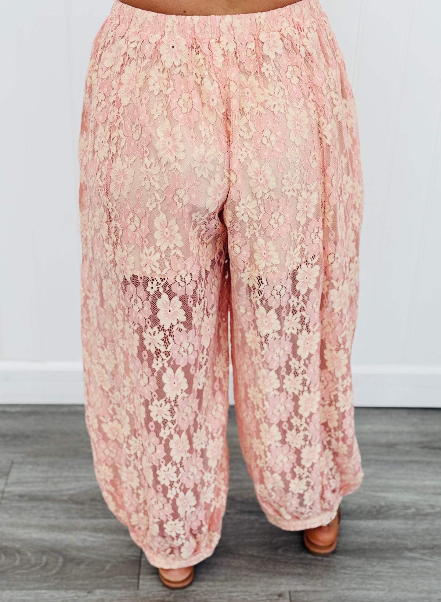 Blush Peach Floral Lace Balloon Pants With Inner Shorts (Reg.)