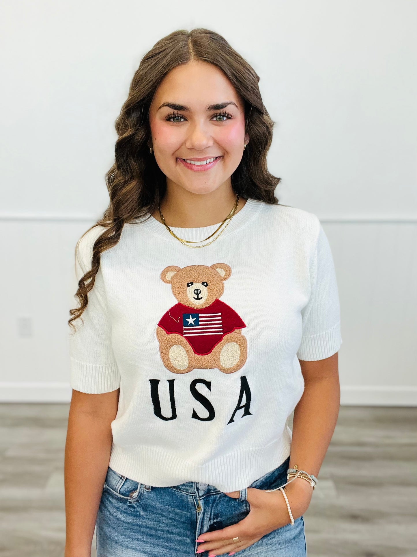 Ivory Short Sleeve Teddy Bear USA Sweater (Reg.)