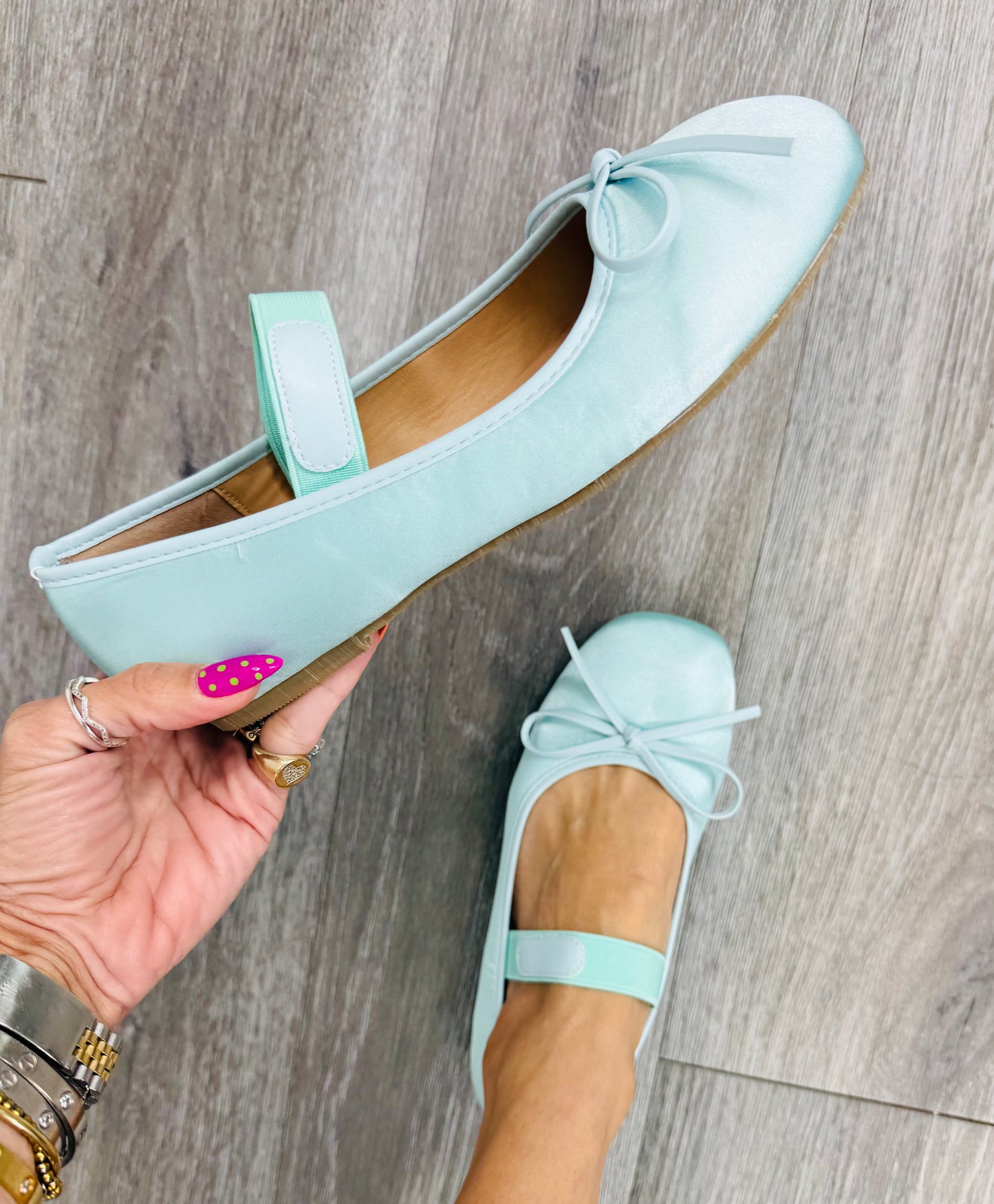 Mint Sweetly Yours Flat