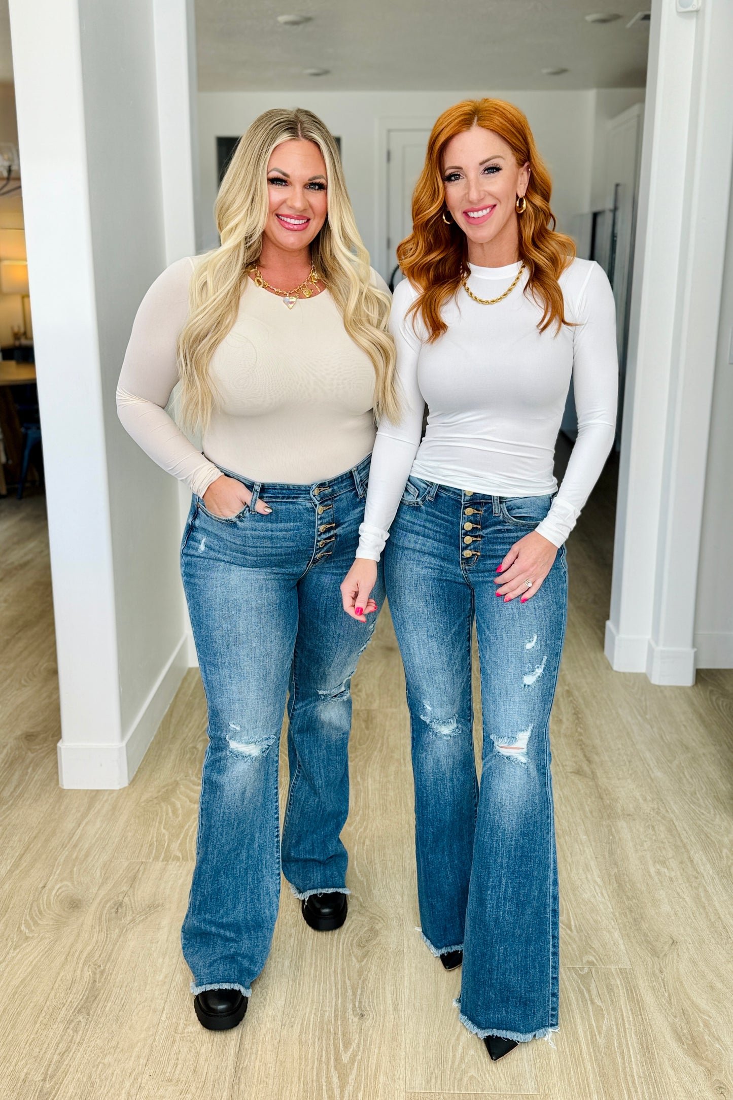 Judy Blue Yes Please! Mid-Rise Jeans (Reg. & Plus)