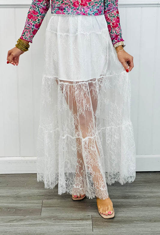 White Lace Hem Maxi Skirt (Reg)