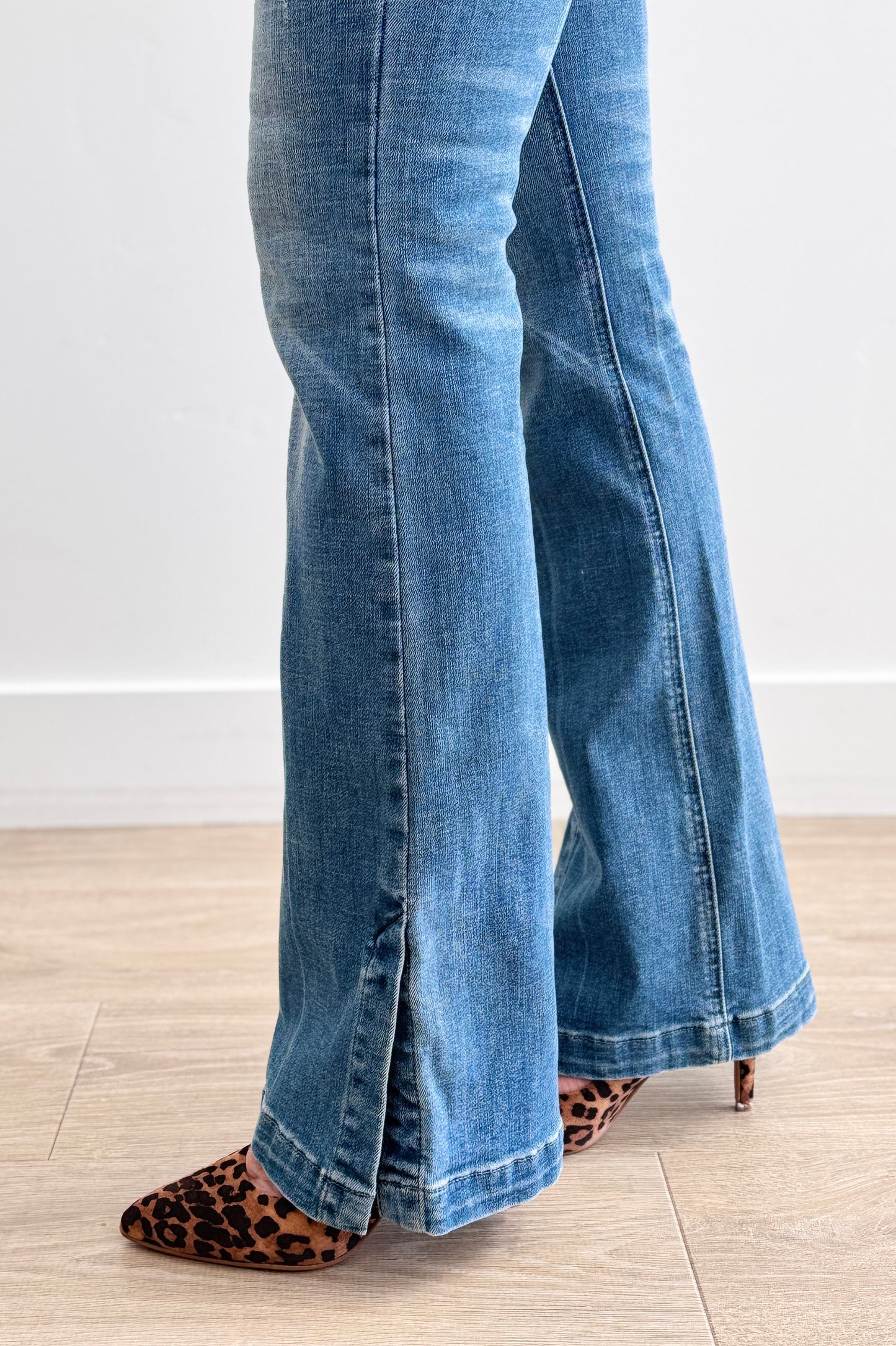 Judy Blue Tummy Control Beyond The Bootcut Jeans (Reg. & Plus)