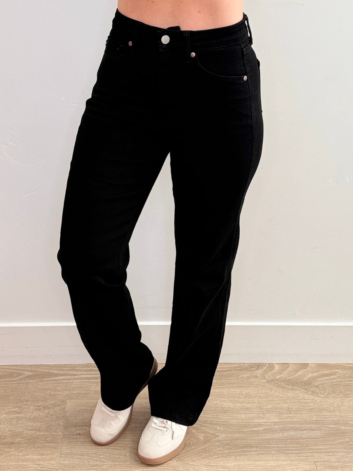 Judy Blue Tummy Control Black Classic Straight Jeans (Reg. and Plus)