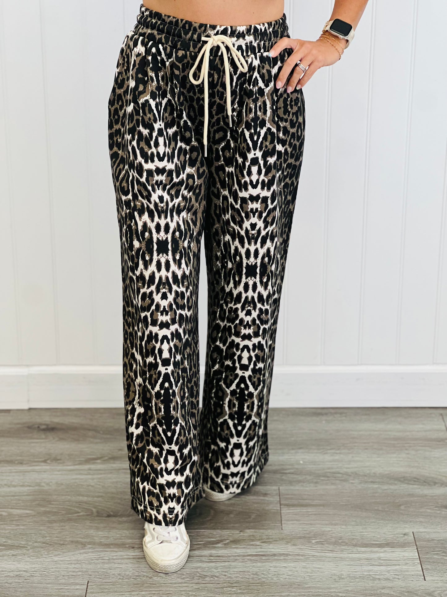 Luxe Leopard Wide Leg Pants (Reg & Plus)
