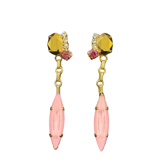 TOVA - Navi Earrings in Ultra Petal Pink