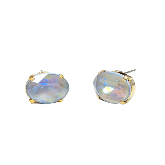 TOVA - Iza Studs in Ultra Baby Blue AB
