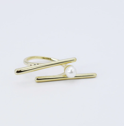 TJ - Asymmetry Band Ring