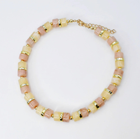 TJ - Chic Nude Necklace