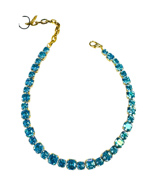TOVA - The Jadia Necklace in Ice Blue Glimmer
