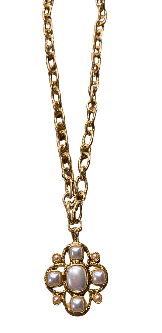 The Mira Necklace