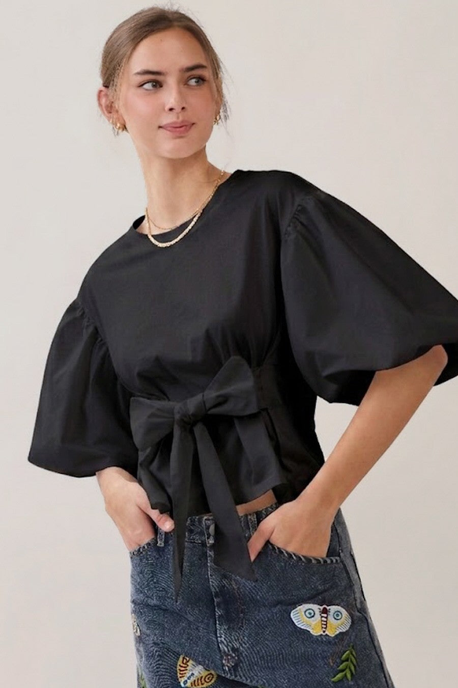 Black Poplin Puff Sleeve Bow Tie Blouse (Reg & Plus)