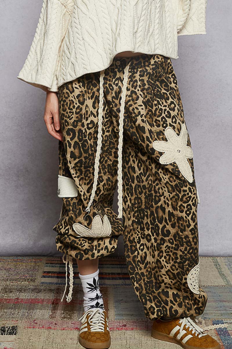 POL Sand Leopard Crochet Lace Patch Pants (Reg.)