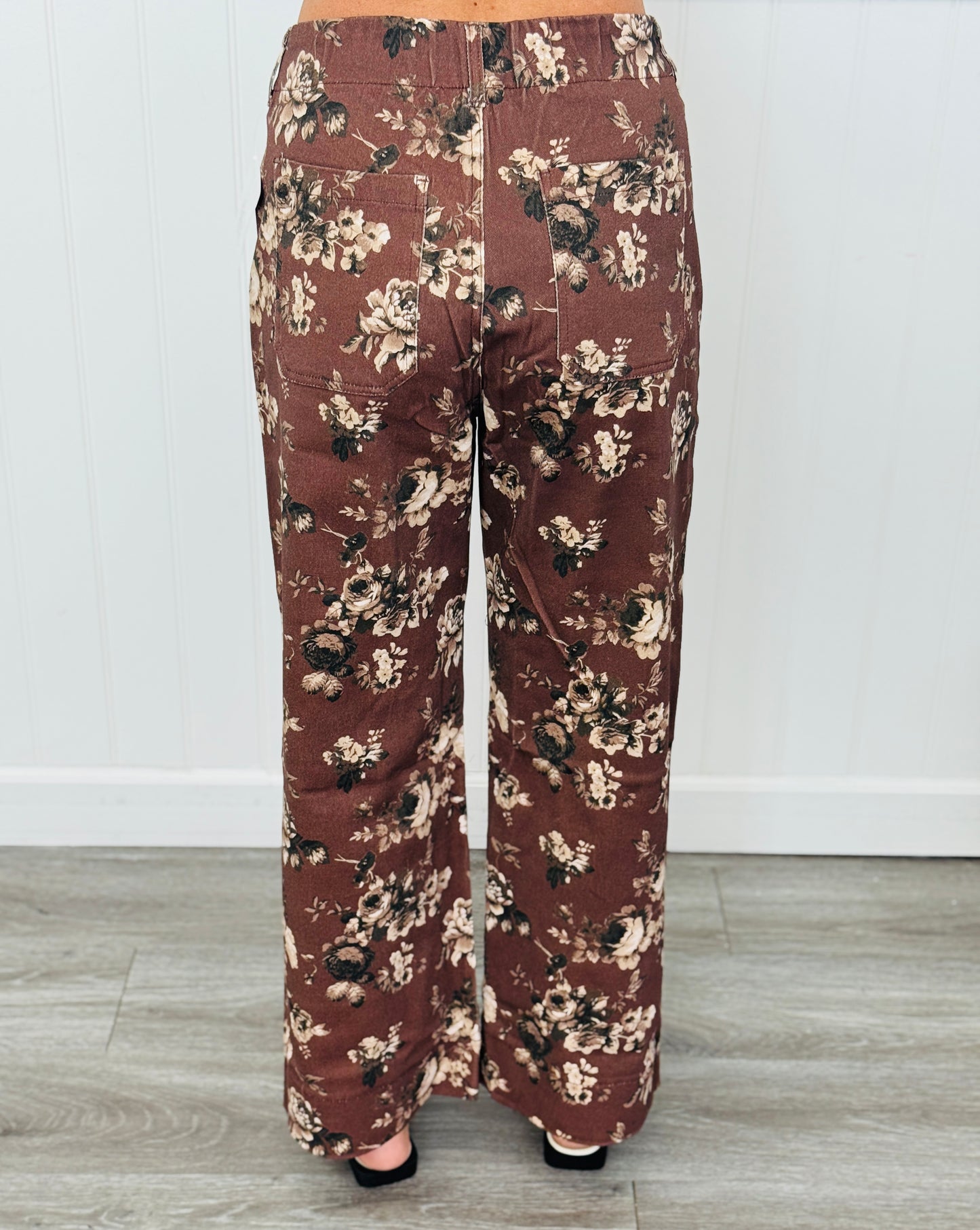 Brown Floral Print Wide Leg Crop Pants (Reg.)